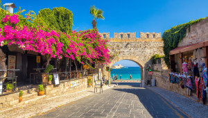 Περισσότεροι από 20.000 Τούρκοι τουρίστες σε ελληνικά νησιά