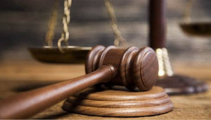 O Γενικός Εισαγγελέας καταχώρισε αίτηση στο δικαστήριο για απόλυση του Γενικού Ελεγκτή