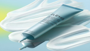 Το νέο Pro – Collagen Skin Protection Fluid SPF 50 είναι η ασπίδα της επιδερμίδας σας