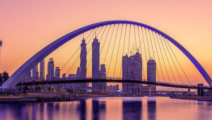 Emirates: Καλοκαιρινές αποδράσεις στο Ντουμπάι με δωρεάν διαμονή σε πολυτελές ξενοδοχείο 5*