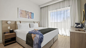 Άνοιξε τις πόρτες του το νέο ξενοδοχείο Mercure Larnaca City