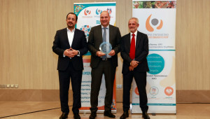 Σπουδαία διάκριση για την Χαραλαμπίδης Κρίστης με το «Βραβείο Εταιρικού Εθελοντισμού» για την κοινωνική της προσφορά.