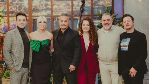 Ο Τζον Χριστοδούλου στην εκπομπή «Παραδοσιακή Βραδιά»: Μια βραδιά γεμάτη μουσική, χορό και… προσωπική κουβέντα!