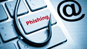 Οι 10 e-απάτες που πρέπει να προσέξετε την περίοδο των γιορτών