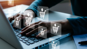 Online αγορές για εννιά στους δέκα καταναλωτές - Ποιοι οι κίνδυνοι