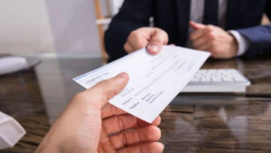 Λιγότερες σε αριθμό και αξία οι ακάλυπτες επιταγές στην αγορά