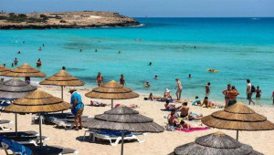 Τουρισμός: Χρονιά-ορόσημο το '24 και για τα έσοδα που ξεπερνούν τα €3 δισ.