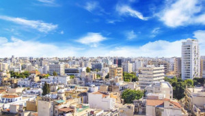 Εκτός ελέγχου η αγορά ακινήτων