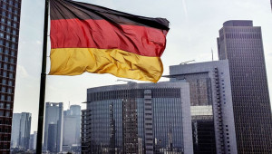 Μέτρα για επενδύσεις και τόνωση της οικονομίας ζητούν Γερμανοί CEO