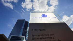 Η ΕΚΤ απέναντι σε έναν εμπορικό πόλεμο