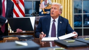 Τραμπ: Ανοίγει τον δρόμο για παγκόσμιο εμπορικό πόλεμο