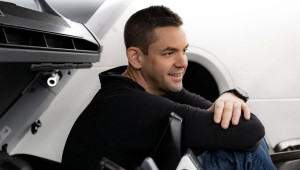 Αυτός είναι ο δισεκατομμυριούχος πιλότος που θέλει να διευθύνει τη NASA