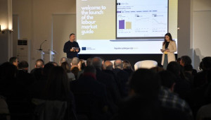 Τρίγλωσσος οδηγός για την εικόνα της αγοράς εργασίας