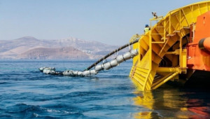 Καλώδιο: Σε τι ελπίζει η Αθήνα για να σώσει την ηλεκτρική διασύνδεση