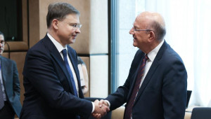 Μάκης Κεραυνός: Προτεραιότητα η μείωση της γραφειοκρατίας στην ΕΕ