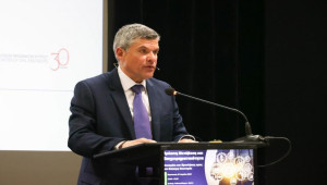 Παπαναστασίου για GSI: Πάρα πολύ πολύπλοκο έργο με πάρα πολλές προκλήσεις