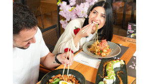 Ανθισμένα wagamama! Hanami, η παράδοση που έγινε θεσμός.