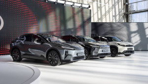 H Toyota επεκτείνει τη γκάμα των αμιγώς ηλεκτρικών μοντέλων της