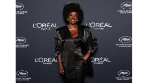 Η Calvin Klein έντυσε τη Viola Davis για την απονομή του βραβείου L'Oréal – Lights on Women στο 78ο  Φεστιβάλ Καννών