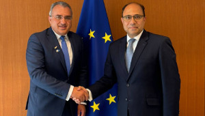 Συναντήσεις Χατζηπαντέλα με Επίτροπο Ε.Ε. για Ευρωπαϊκή Άμυνα  και Πρέσβη της Αιγύπτου για Μονή Σινά