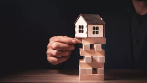 Ξένοι αγοραστές και Airbnb αλλάζουν τον χάρτη των ακινήτων
