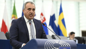 Κάλεσμα Χατζηπαντέλα για την προστασία των Χριστιανών στη Συρία: «Η Ευρώπη δεν μπορεί να μένει σιωπηλή»