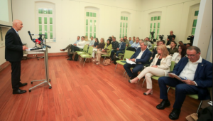 Ο Βαφεάδης προήδρευσε στη δημόσια διαβούλευση για τη Στρατηγική λιμένων της ΕΕ