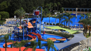 Το Fasouri Watermania Waterpark είναι η ιδανική επιλογή για μια αξέχαστη εξόρμηση με την οικογένεια ή τους φίλους σας