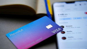 Revolut: Στοχεύει σε 100 εκατομμύρια πελάτες έως τα μέσα του 2027