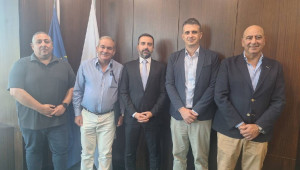 Μεγάλος σταθμός για την κυπριακή αεροπορία – Το πρόγραμμα ‘Επισκέπτης’ ανοίγει δρόμο σε σπουδαστές πιλότους και μηχανικούς