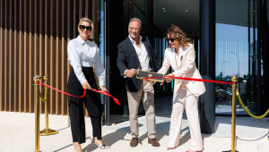 Η Κύπρος γιορτάζει το εμβληματικό λανσάρισμα του YOO Limassol