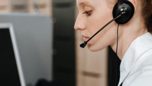 Η ΑΙ θα... σιγήσει τα τηλεφωνικά κέντρα;