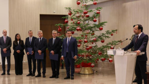 Δουλειά για να «αλλάξουμε τη χώρα μας» ζήτησε ο ΠτΔ από τους νέους Υπουργούς