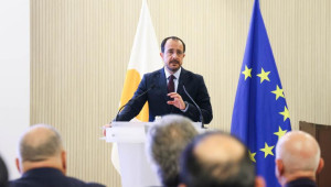 Η κυβέρνηση ρίχνει στην αγορά 500 οικιστικές μονάδες αξίας €70 εκατ