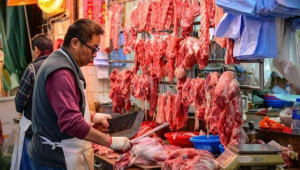 Κίνα: Μειώνει τους δασμούς στις εισαγωγές χοιρινού από την Ευρώπη