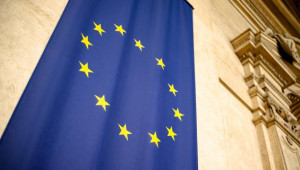 «Χρήματα ή θύματα»: Η διχασμένη Ευρώπη και το τελεσίγραφο για την Ουκρανία