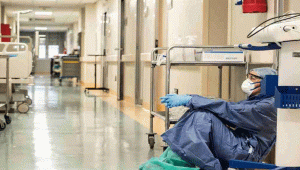 Στα όρια τους τα δημόσια νοσοκομεία - Καμπανάκι από τους νοσηλευτές