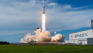 Συγχώνευση-μαμούθ SpaceX–xAI: Αυτοκρατορία $1,25 τρισ. για τον Έλον Μασκ