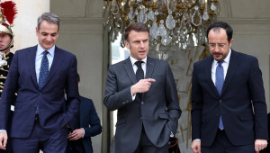 Στην Κύπρο Μακρόν και Μητσοτάκης - Συνάντηση με Χριστοδουλίδη στην Πάφο