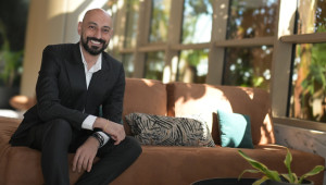 «Το στρώμα είναι η πιο μακροχρόνια σχέση της ζωής μας»