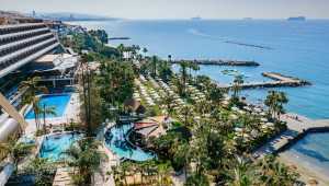 Γιορτάζουμε το Πάσχα στο Amathus Beach Hotel στη Λεμεσό