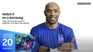 Η Samsung γιορτάζει 20 χρόνια ως το Νο.1 brand τηλεοράσεων παγκοσμίως με τον θρύλο του ποδοσφαίρου Thierry Henry