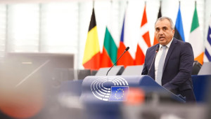 Με 85% εγκρίθηκε ο προϋπολογισμός του ΕΚ για το 2027 - Εισηγητής ο Μιχάλης Χατζηπαντέλα