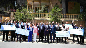 16 χρόνια Stelios Bi-Communal Awards: €500.000 σε 9 δικοινοτικές επιχειρήσεις από τον Σερ Στέλιο Χατζηιωάννου
