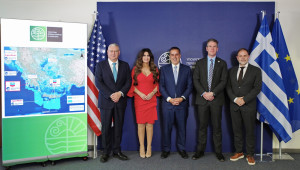 Η HELLENiQ ENERGY επεκτείνει τη στρατηγική συνεργασία της με τη Chevron και στο “Block 10”