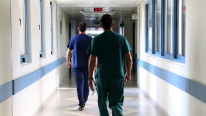«Φωνές» για έλλειψη νοσηλευτών: «Πόσες μελέτες ακόμα θα περιμένουμε για να ληφθούν αποφάσεις;»