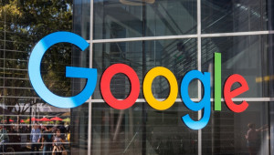Google: Συμβιβασμός-ρεκόρ 260 εκατ. στερλινών στη Βρετανία για τις προμήθειες του Play Store