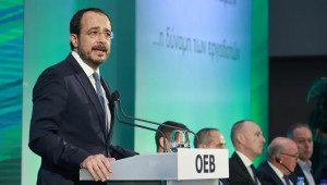 Συντάξεις, εισόδημα και κόστος εργασίας στο τραπέζι Χριστοδουλίδη–ΟΕΒ – Οι προβληματισμοί των εργοδοτών