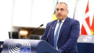 Φον ντερ Λάιεν σε Χατζηπαντέλα: «Καμία αποζημίωση σε κτηνοτρόφους στα κατεχόμενα για τον αφθώδη πυρετό»