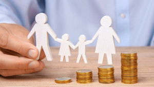 Επίδομα τέκνου: Στα €100.000 το όριο – Αυξήσεις έως και 10%